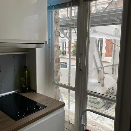 2 Pieces Montmartre Διαμέρισμα *